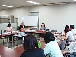 研究会の様子