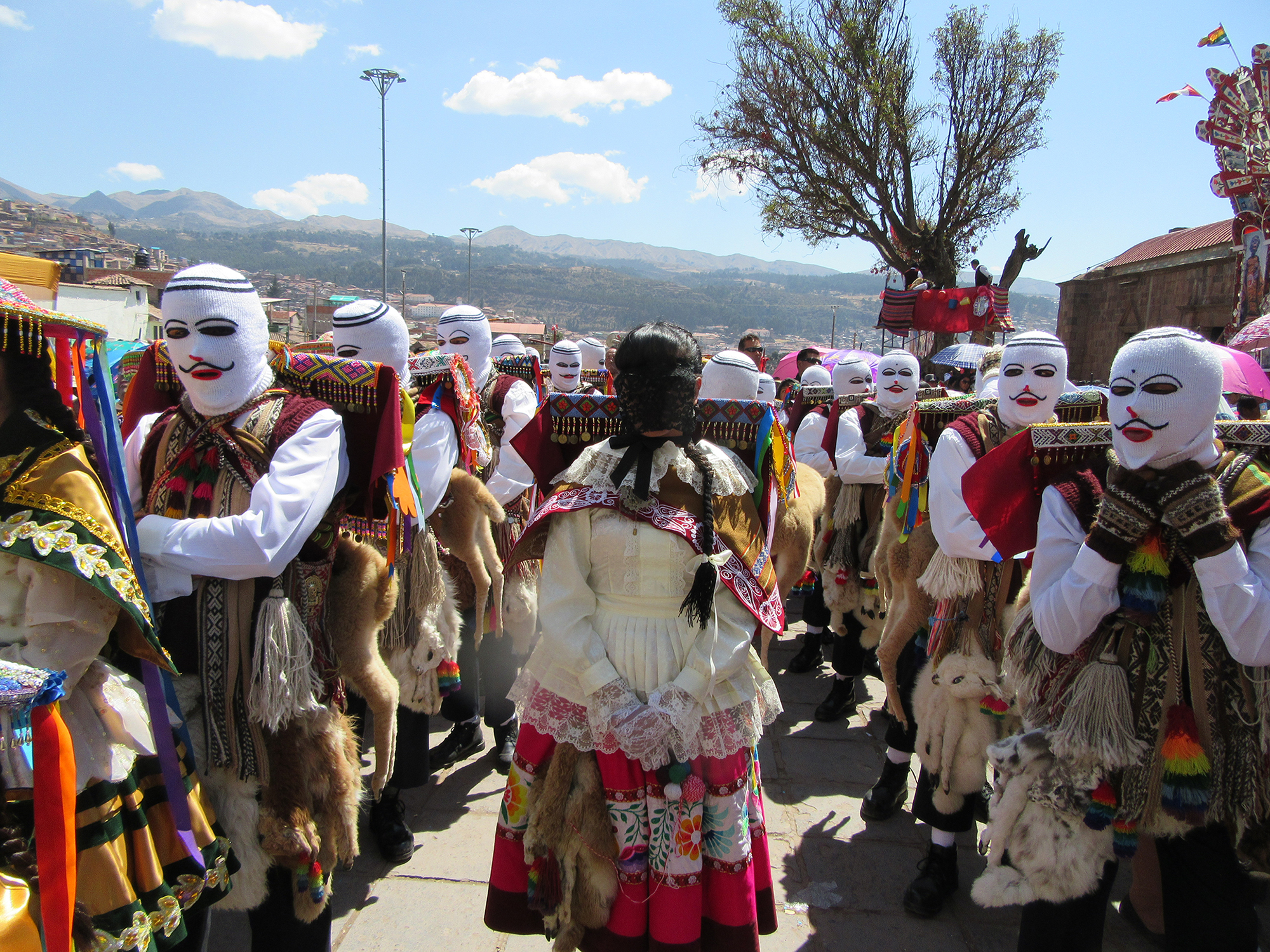 クスコ県に伝わる民俗舞踊カパック・コリャ（2016年9月）