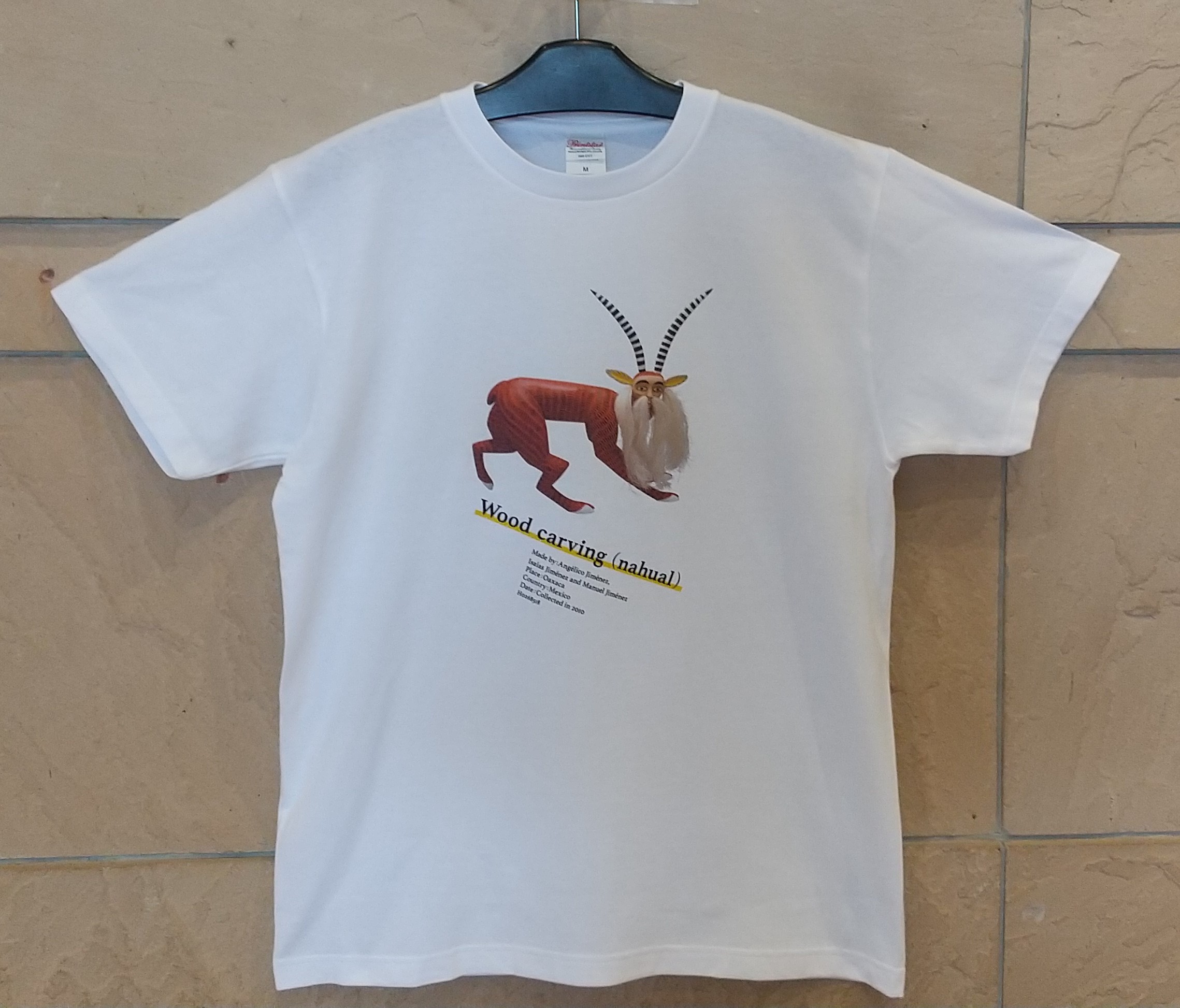 赤ナワルTシャツ