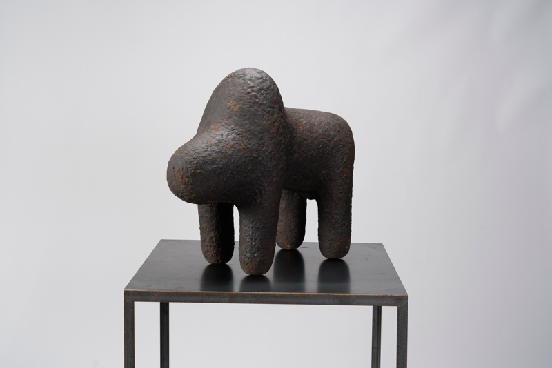 松井利夫「つやつやのはらわた」。特別展では「目に見えないもの」を主題とする作品が多数出展されている。