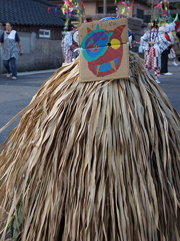 八朔太鼓踊りとメンドン