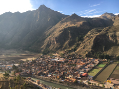 旧インカ帝国首都クスコに近いピサクの町